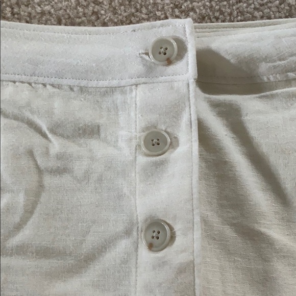 Sunday Best mini skirt - Picture 2 of 4